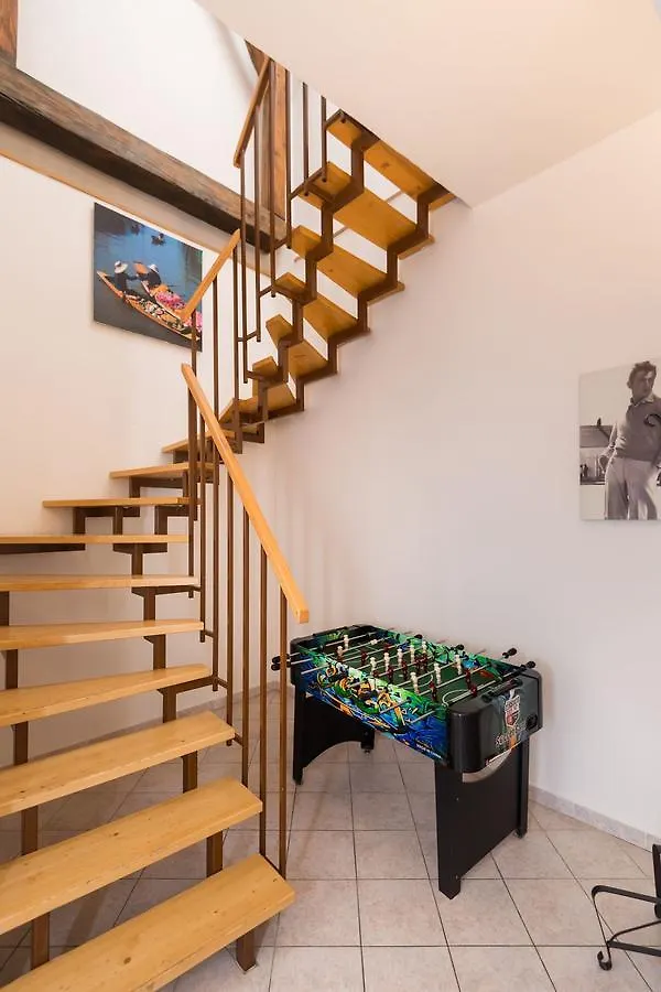 Spacious Apartments In The Heart Of Praag